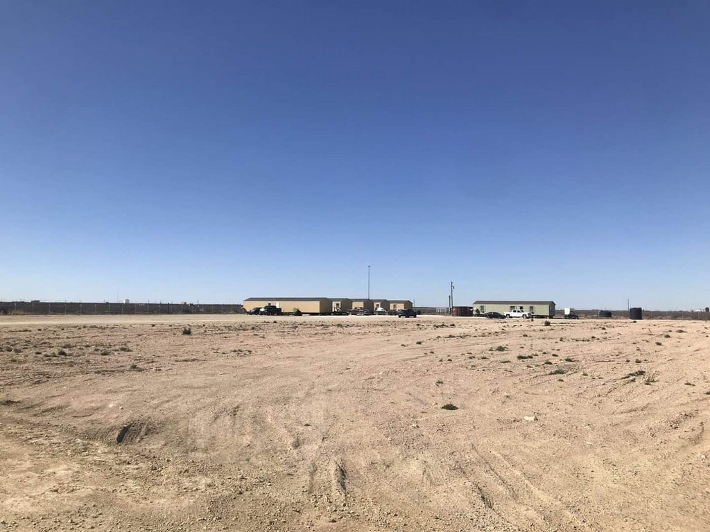 Yard on 16.47 Acres, Pecos, TX 79772, Pecos, TX, Texas – photo 1 of 4