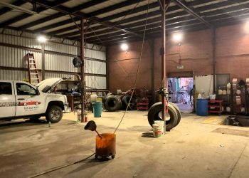 Hargraves Tire Image00010