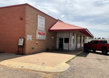 Hargraves Tire Image00021